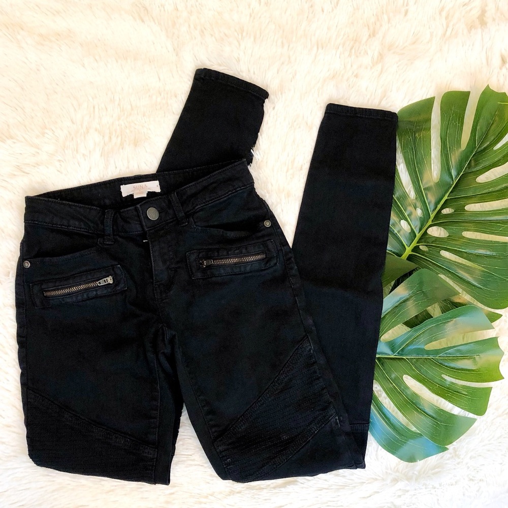 Sun & Shadow | black Moto jeans with front zippers